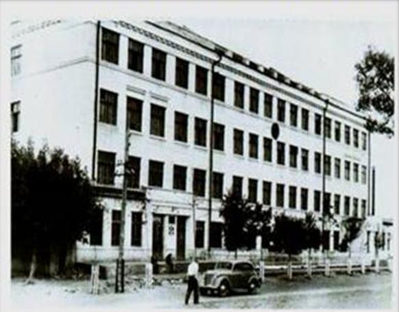 Школа в 1920